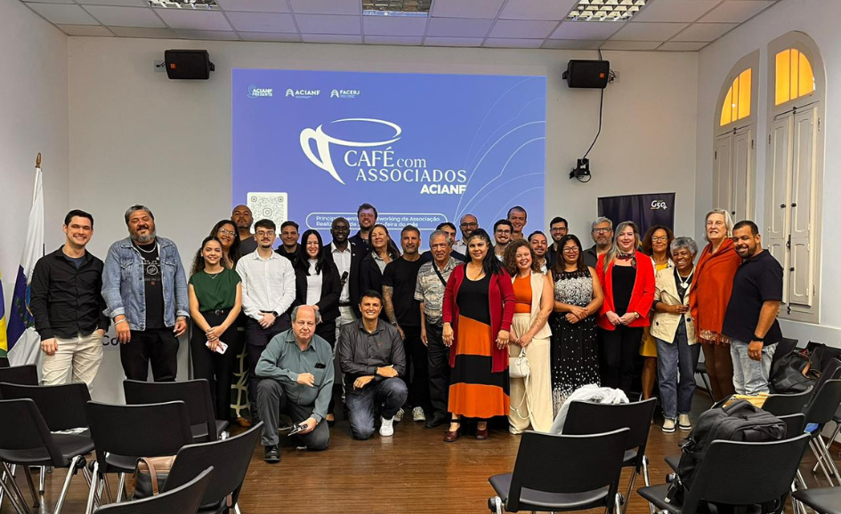 Café com Associados ACIANF aborda planejamento estratégico para 2026